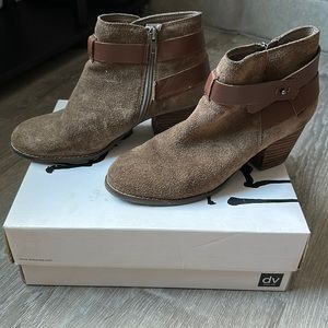 Dolce Vita booties
